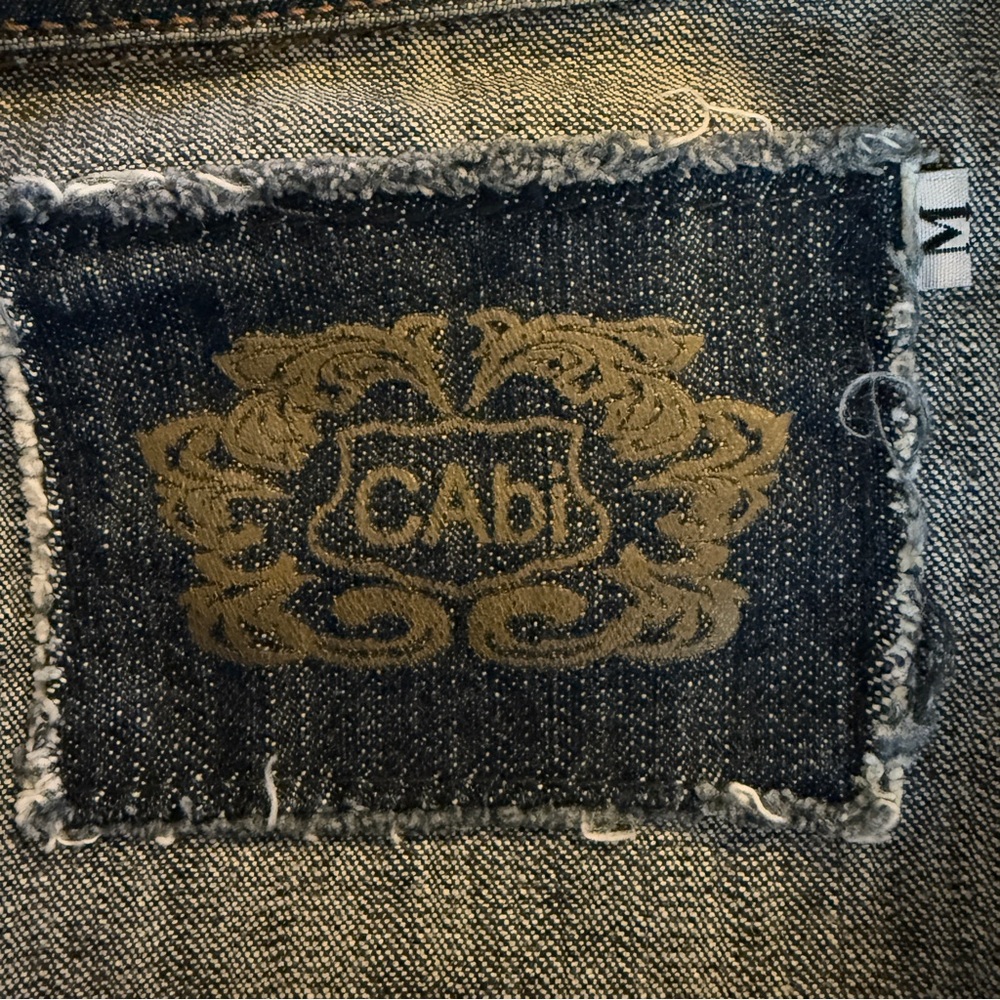 CAbi Artsy Jean Jacket with snap closures and unique Vintage Buttons Size M - Picture 8 of 13